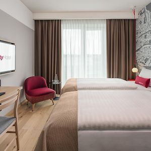 Zimmer mit zwei Einzelbetten